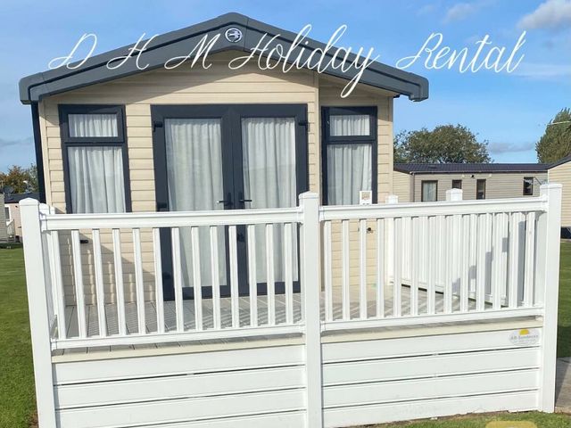 Flamingo Land Holiday Park - Holiday Accommodation 21294 - 1187842 - photo 1 
