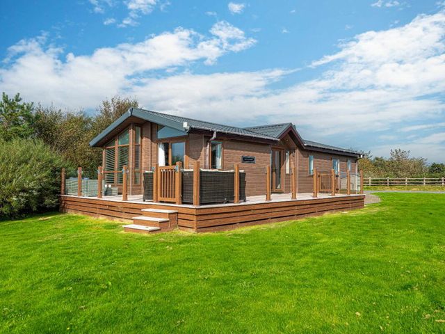Hafan y Mor Haven - Holiday Accommodation 21313 - 1187856 - photo 1 