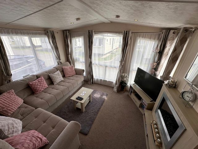 Riverside Caravan Centre - Holiday Accommodation 21556 - 1188032 - photo 1 