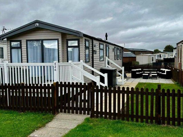 Unity Holiday Resort - Holiday Accommodation 21577 - 1188047 - photo 1 