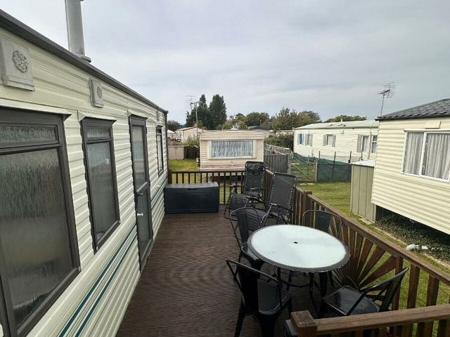 Riverside Caravan Centre - Holiday Accommodation 21587 - 1188053 - photo 1 