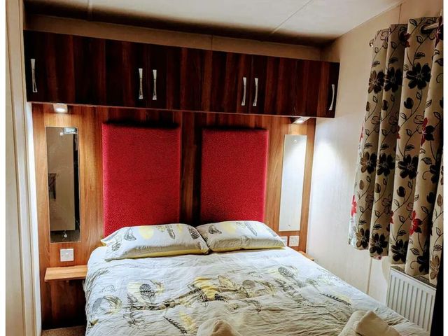 Riverside Caravan Centre - Holiday Accommodation 21605 - 1188067 - photo 1 
