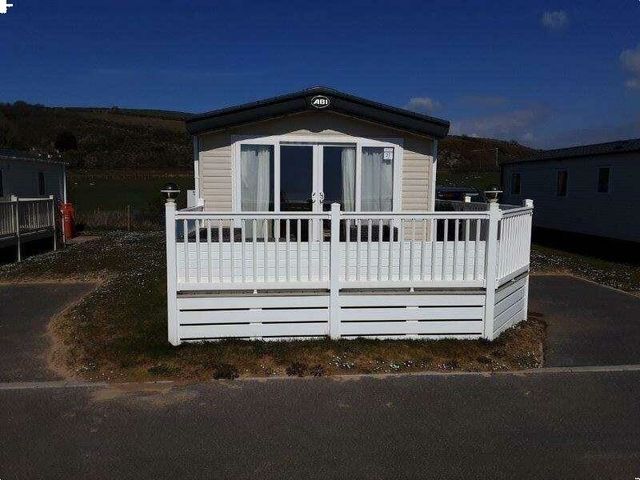 Carmarthen Bay Holiday Park - Holiday Accommodation 21708 - 1188139 - photo 1 