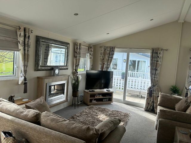 Cresswell Towers - Holiday Accommodation 21720 - 1188149 - photo 1 