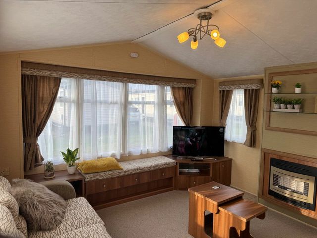 Red Lion Holiday Park - Holiday Accommodation 21788 - 1188200 - photo 1 