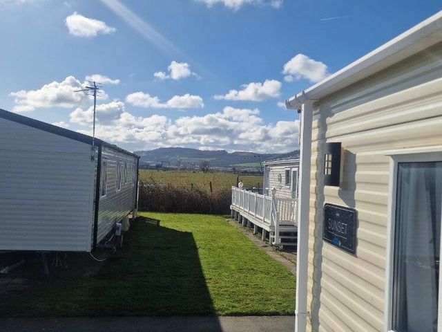 Ty Mawr Holiday Park - Holiday Accommodation 22185 - 1188529 - photo 1 