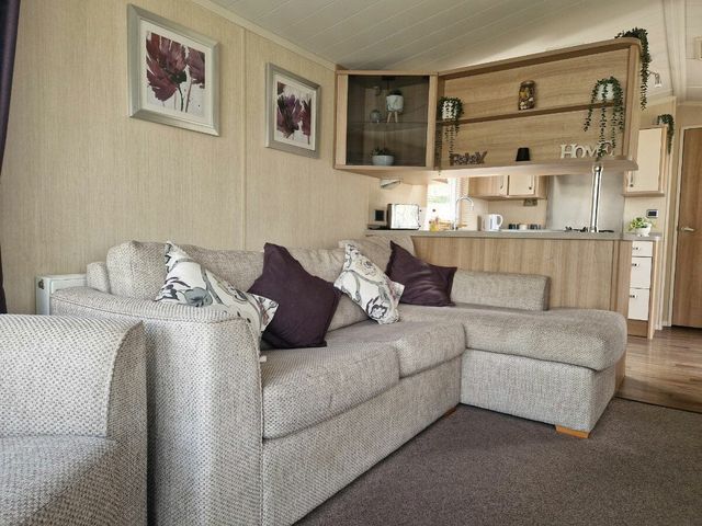 Clarach Bay Holiday Village - Holiday Accommodation 22211 - 1188551 - photo 1 