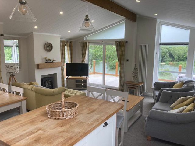 White Acres Holiday Park - Holiday Accommodation 22327 - 1188644 - photo 1 