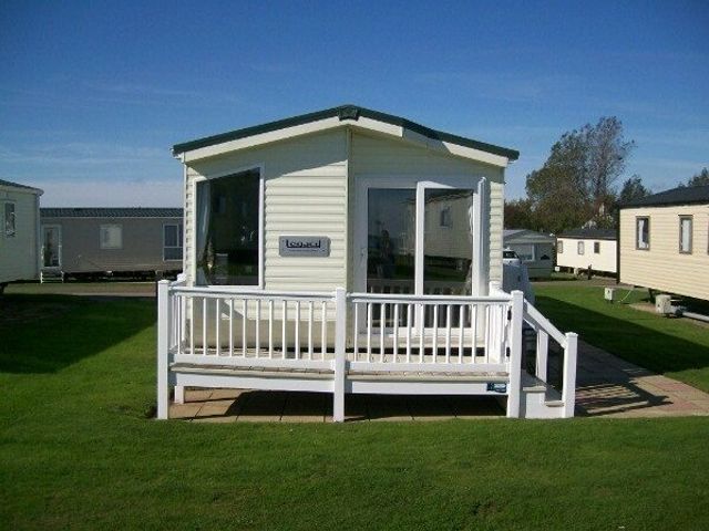 Hopton Holiday Village - Holiday Accommodation 2373 - 1188714 - photo 1 
