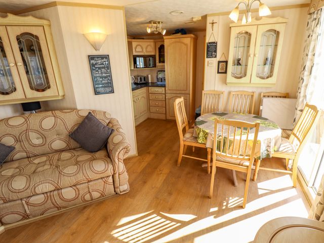 Coastfield Holiday Village - Holiday Accommodation 2604 - 1188738 - photo 5