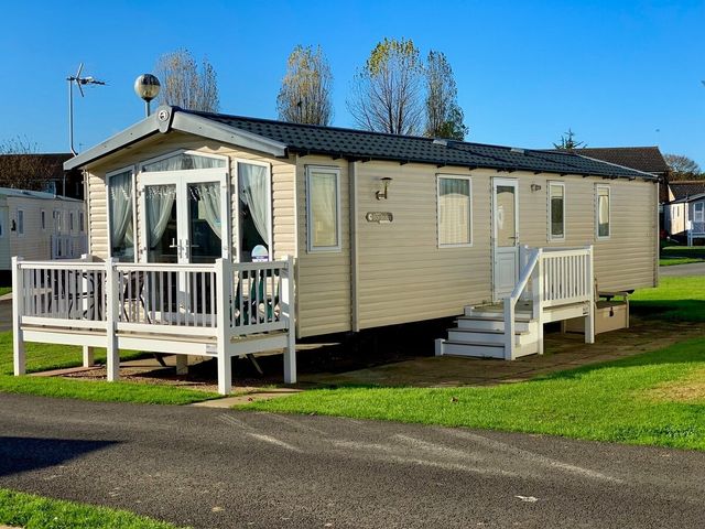 Hopton Holiday Village - Holiday Accommodation 2983 - 1188768 - photo 1 