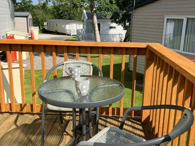 St Minver Holiday Park - Holiday Accommodation 380 - 1188832 - photo 1 
