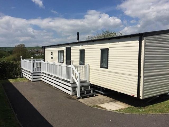Waterside Bowleaze Cove Holiday Park - Holiday Accommodation 6859 - 1189045 - photo 1 