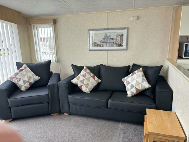 Golden Gate Holiday Centre - Holiday Accommodation 7296 - 1189079 - photo 1 