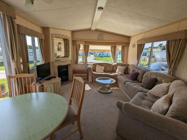 Aberystwyth Holiday Village - Holiday Accommodation 8277 - 1189145 - photo 1 