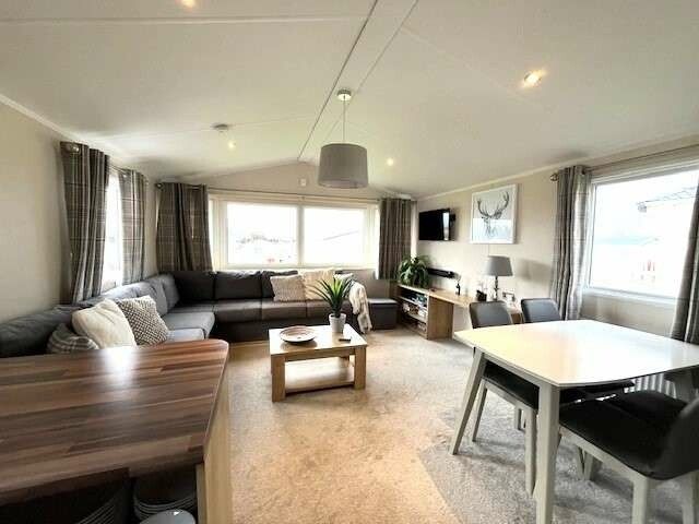Manor Park Holiday Village - Holiday Accommodation 8689 - 1189185 - photo 1 