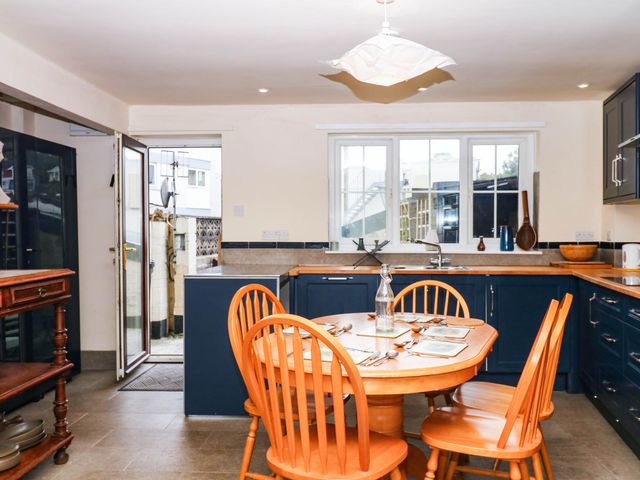 4 The Gables - 1189600 - photo 5
