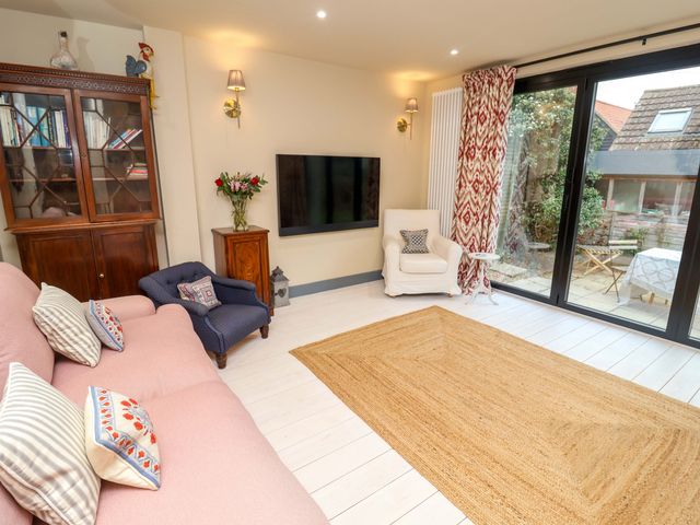 52 Lee Road - 1190739 - photo 4