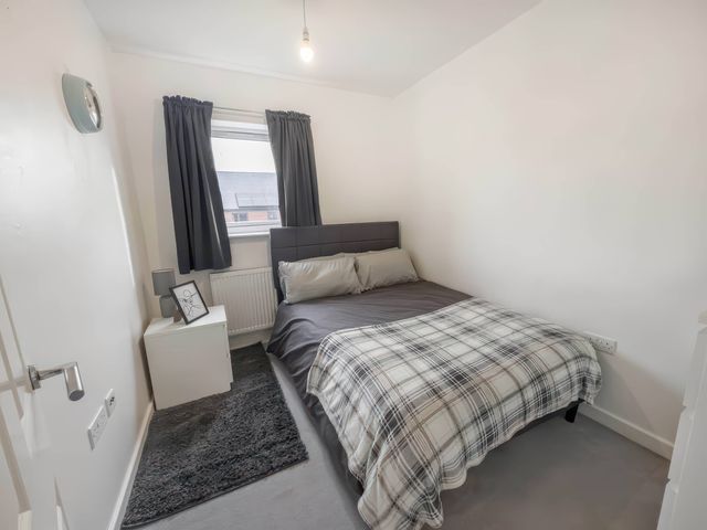 44 College Row - 1190786 - photo 4