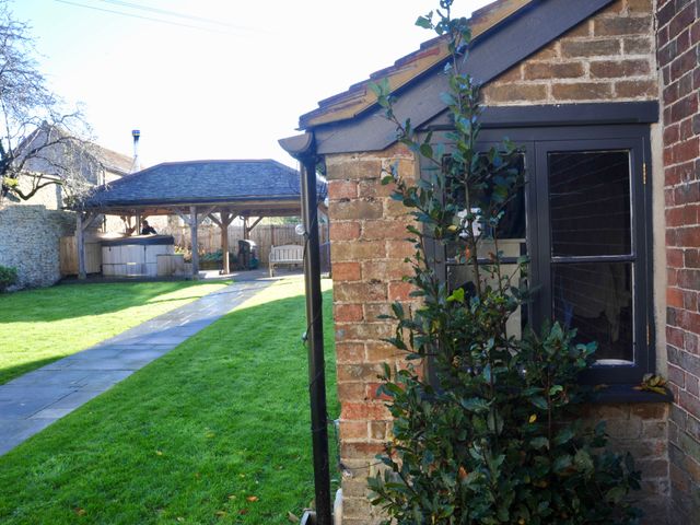 ASH HOUSE - 1190793 - photo 4