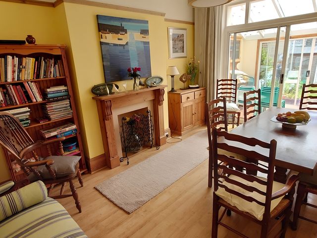55 Egerton Road - 1190818 - photo 3