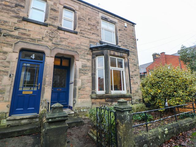 A building with doors and windows at Dorset Villas in Matlock