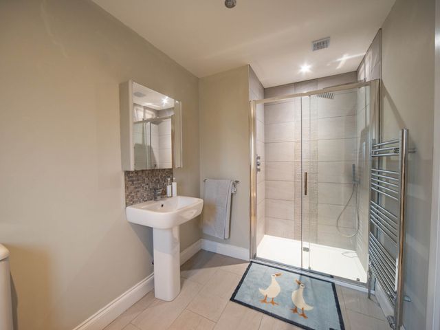 Hillcrest - 1190853 - photo 5
