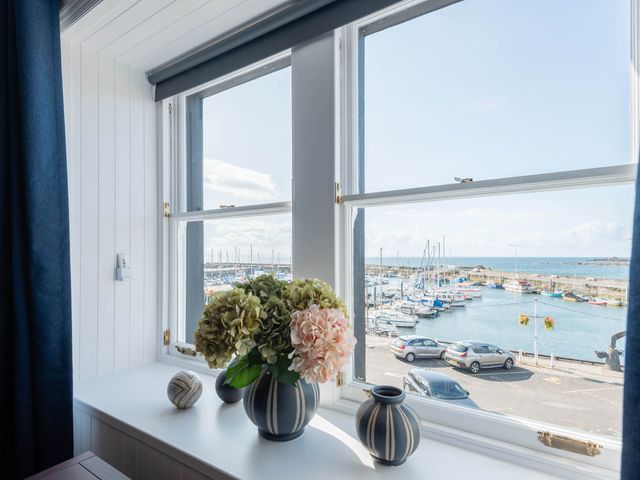Shorefront Apartment - 1190854 - photo 5