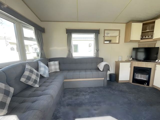 214 Oaklands Area - 1190891 - photo 2
