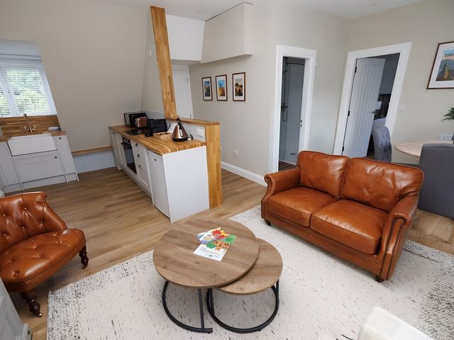 15D Kirkgate - 1190905 - photo 4