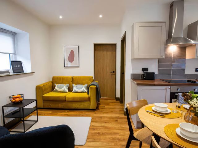 Oakwood Apartment - 1191382 - photo 2