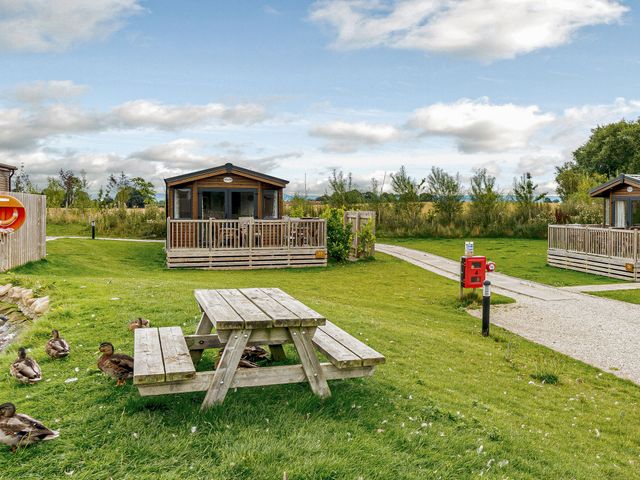 Alder Waterside Spa (Pet) - 1192544 - photo 3