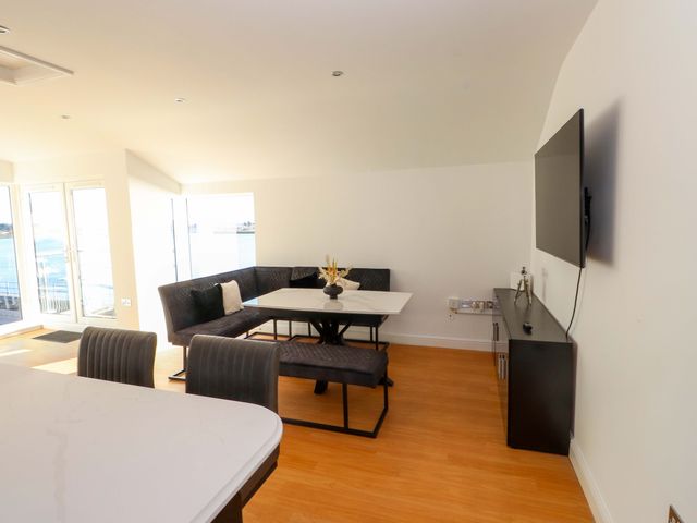 Sea Breeze Retreat - 1192678 - photo 5
