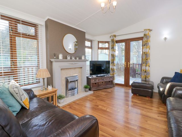 6 Waterside - 1193879 - photo 5