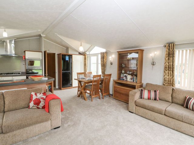No 8 Hillcote Lodge - 1194064 - photo 3