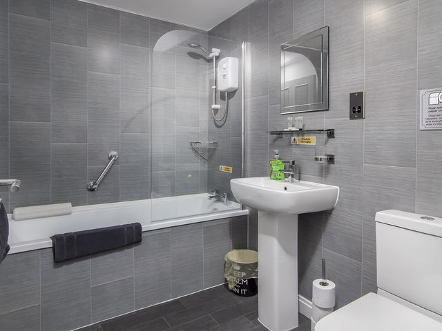 Apartment 2 - 1194242 - photo 4