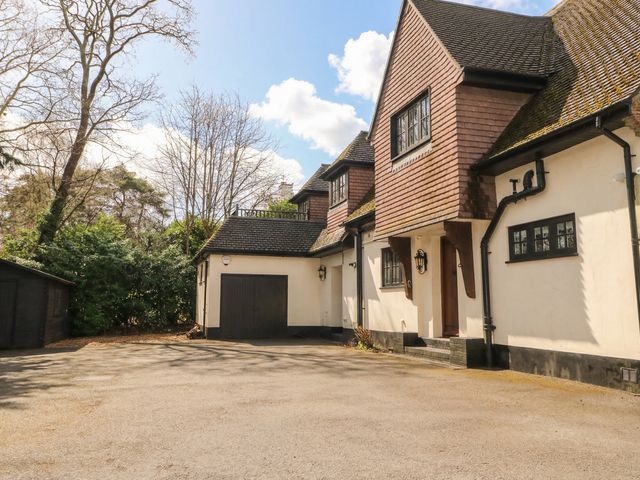 Woodlands House - 1194318 - photo 3