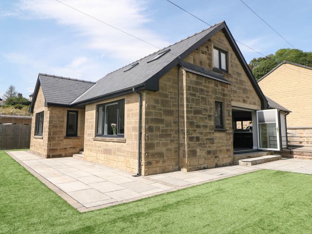A house with patio and garden at The Bungalow in Matlock