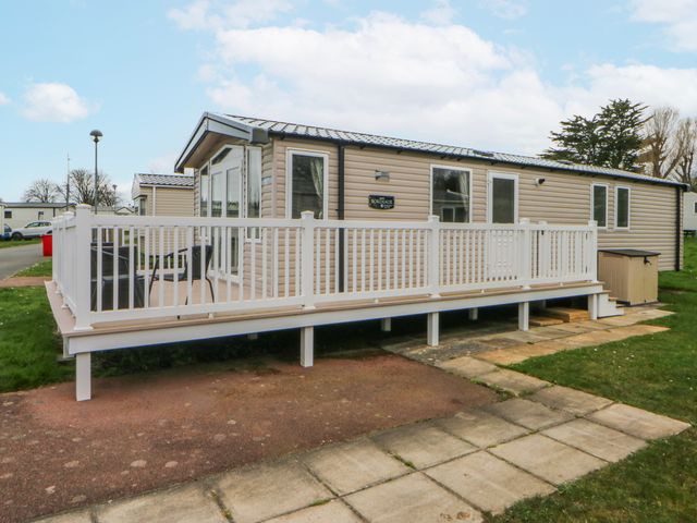 49 Cader Idris, Hafan-Y-Mor Holiday Park - 1195728 - photo 1 