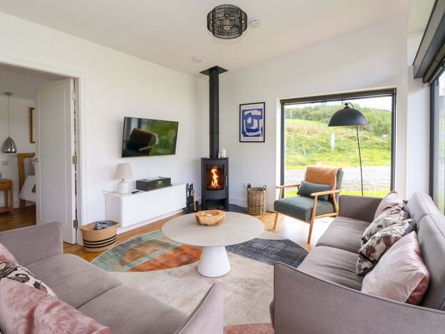 Strathview - 1195991 - photo 5
