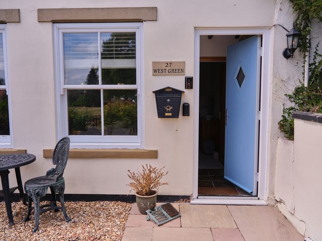 27 West Green - 1196010 - photo 3