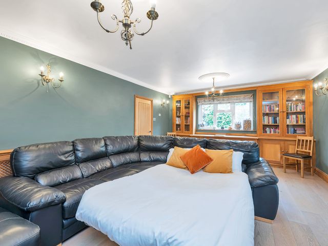 Oldfields - 1196353 - photo 5