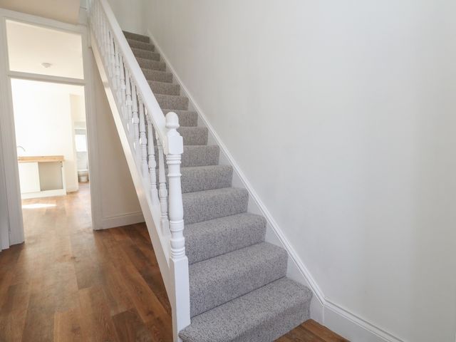 93 Abbotsbury Road - 1196618 - photo 4