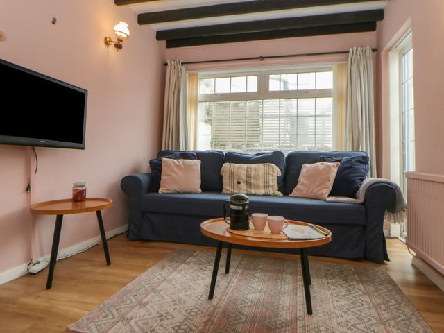 1 Alpha Cottages - 1197503 - photo 2