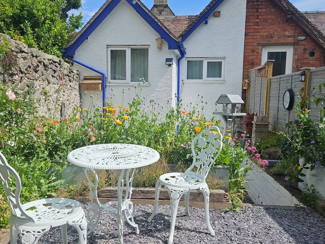 Katie's Cottage - 1198106 - photo 3