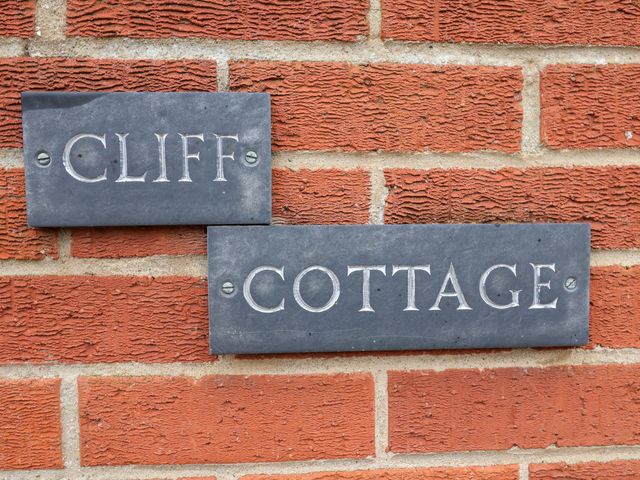 Cliff Cottage - 1198108 - photo 3