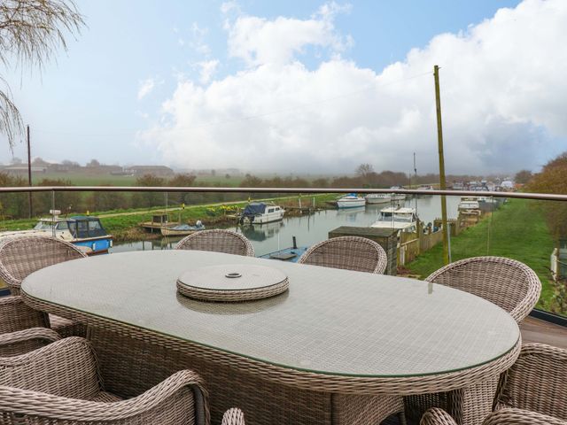 Swing Bridge Cottage - 1199731 - photo 3