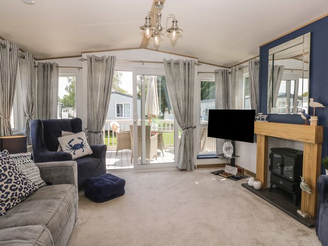 Hedgerow Lodge - 1199951 - photo 3