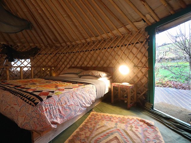 Yurts, barn and fire pit in a Snowdonia valley - 1200442 - photo 2