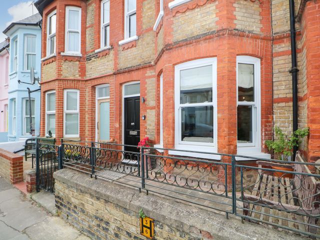 An exterior view of a house with a front door and windows at Tickety-Boo in Broadstairs